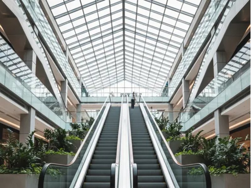 When Is an Escalator More Practical Than a Lift Inside Buildings?