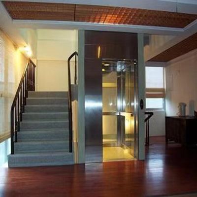 Heavy-Duty Screw Drive Elevator – 5000 kg Capacity, Emergency Stop