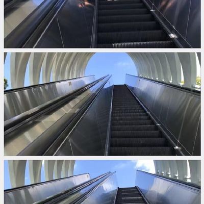 Outdoor Staircase Escalator Lift OHSAS Moving Walkway Escalator